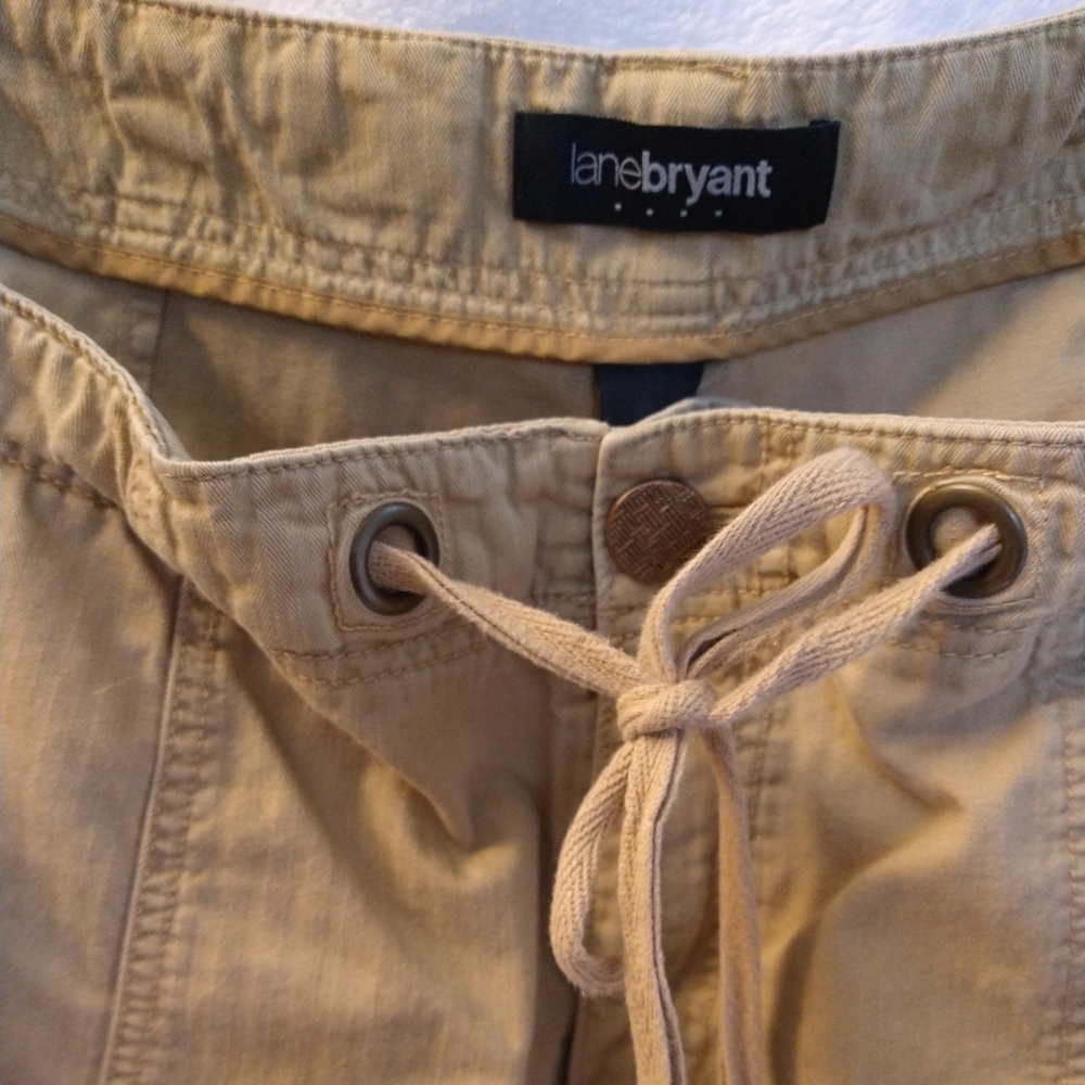 Lane Bryant Convertible Pants/Capri